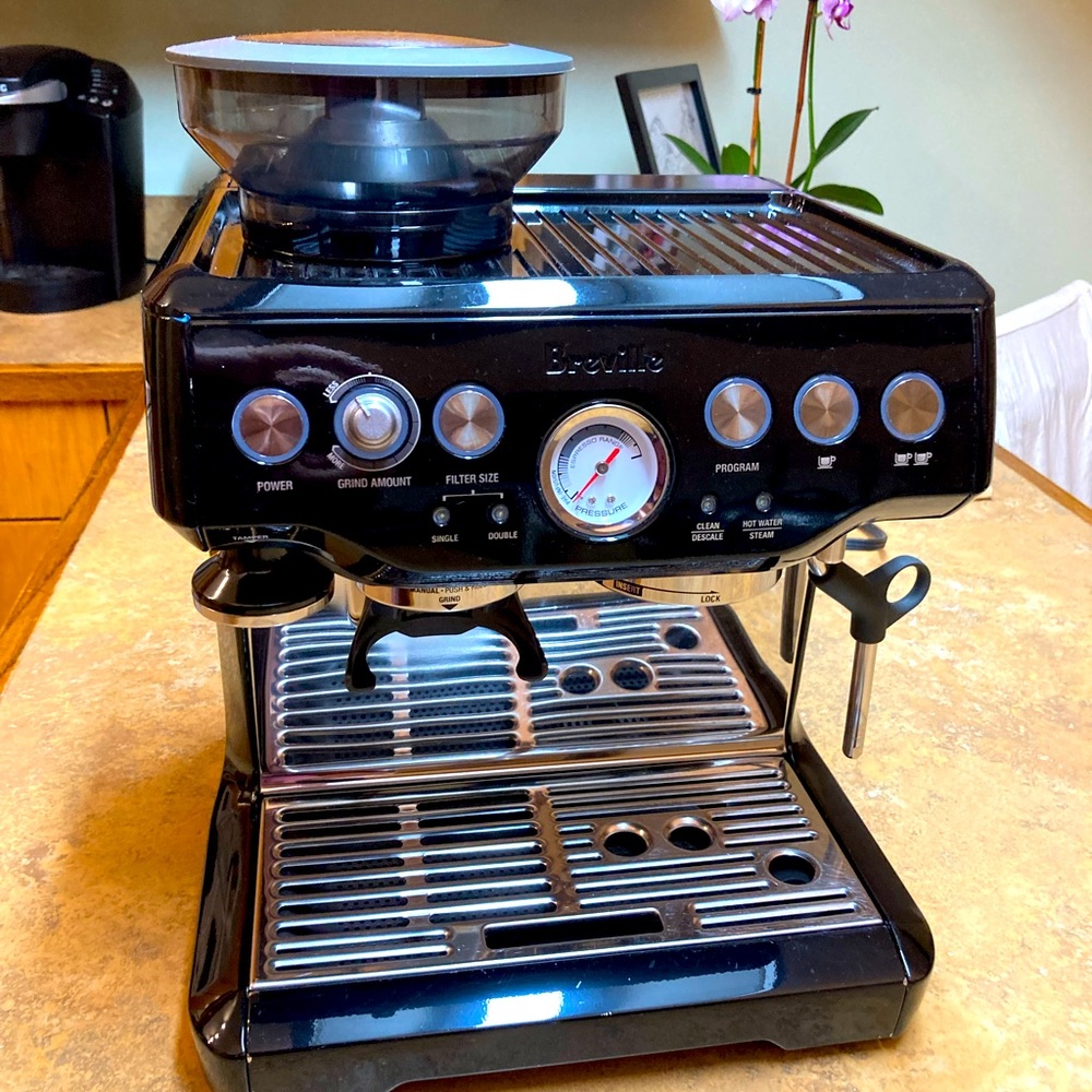 Breville BES870XL Espresso Machine